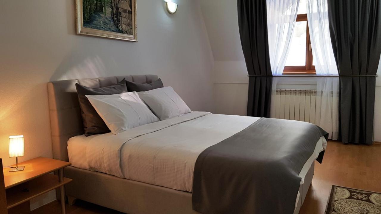 Apartment Cobanija Sarajevo Bagian luar foto